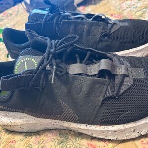 Nike crater impact Black and Green Athletic Sneakers